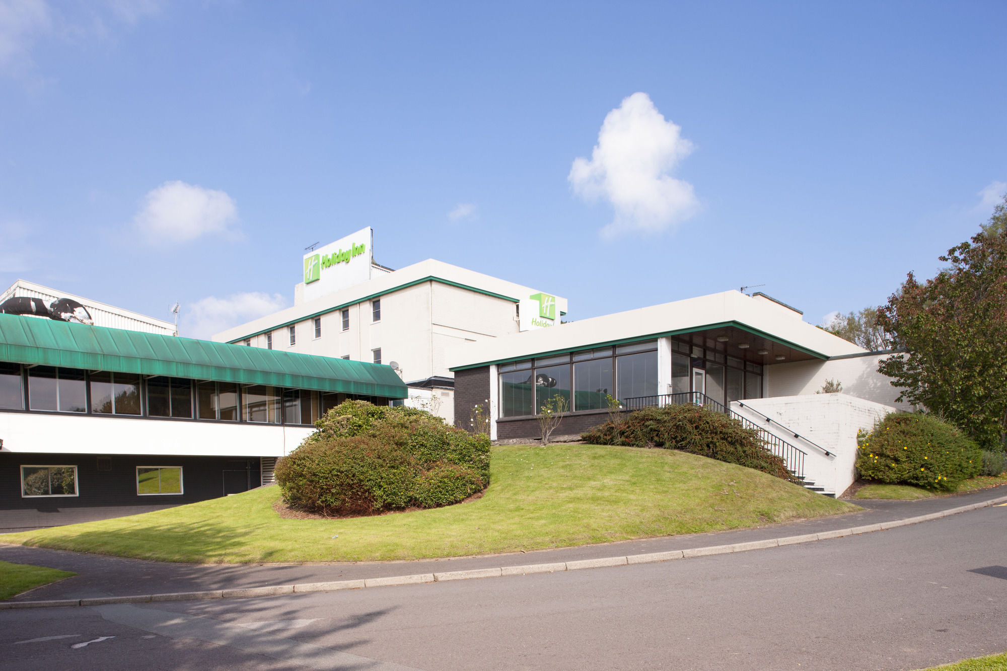 Holiday Inn Stoke On Trent M6 Jct15 By Ihg Newcastle-under-Lyme Exterior foto